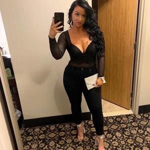 Meet your Posher, Amber